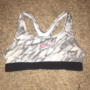 Nike Girls Sports Bra